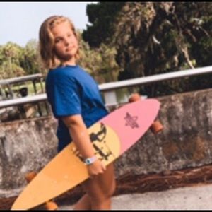 Meet your Posher, Ella